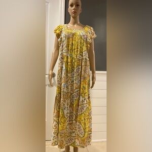 NWT Harlow & Rose size M